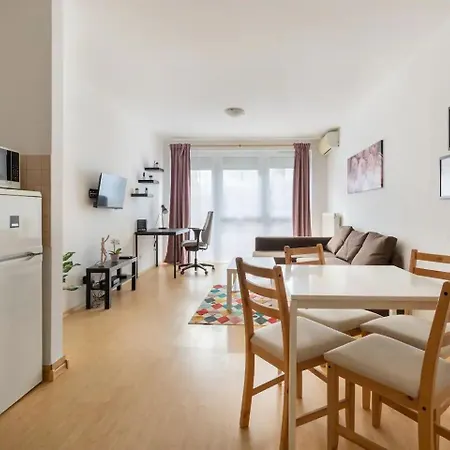 Private Office Near Keleti Apartment Budapest