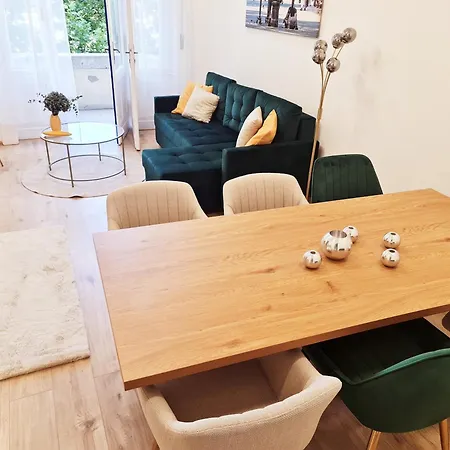 Apartment Liszt With Balcony And Garage Available -symphony 1