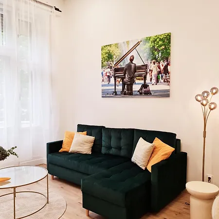 Apartment Liszt With Balcony And Garage Available -symphony 1