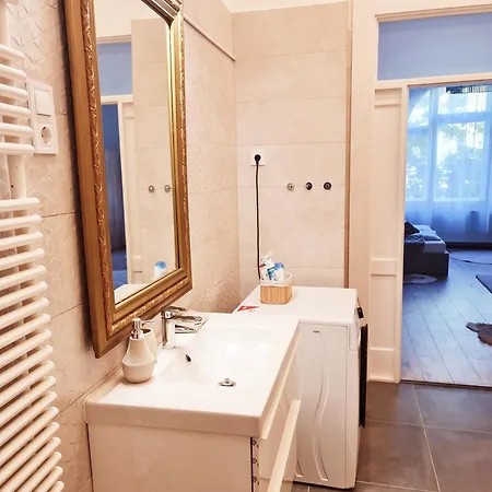 Liszt With Balcony And Garage Available -symphony 1 Apartment Budapest
