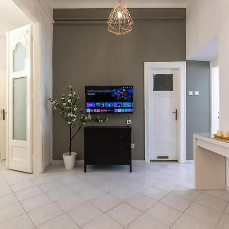 The Urban Heaven Apartment