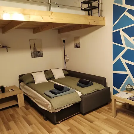 Blueroom - 15-minute Walk From Danube Apartman Budapest
