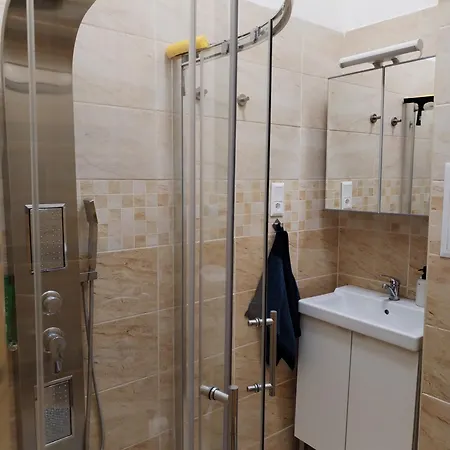 Blueroom - 15-minute Walk From Danube * Budapest