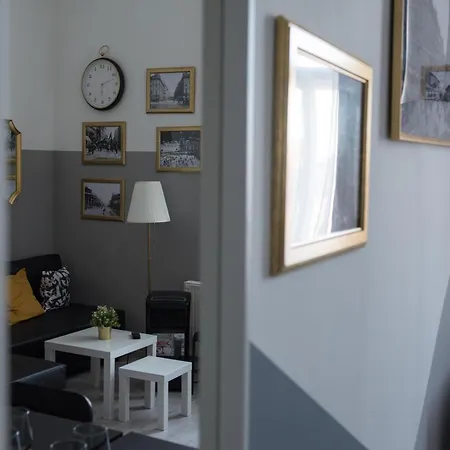 Downtown Sunrise Apartman