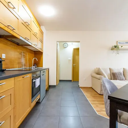 Modern Comfort In Jozsef Street By Nw Apartment Budapest