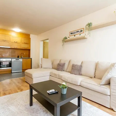 Modern Comfort In Jozsef Street By Nw * Budapest
