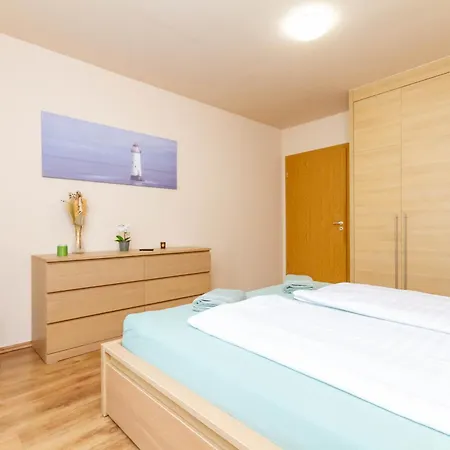 Modern Comfort In Jozsef Street By Nw