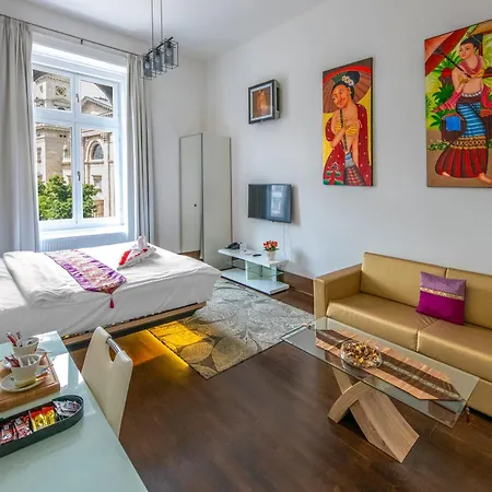 Hotel Andrassy Thai