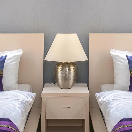 Andrassy Thai 3*
