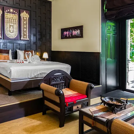 Hotel Andrassy Thai 3*
