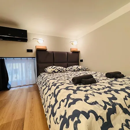 G15 Centre Stylish Flat Apartament Budapeszt