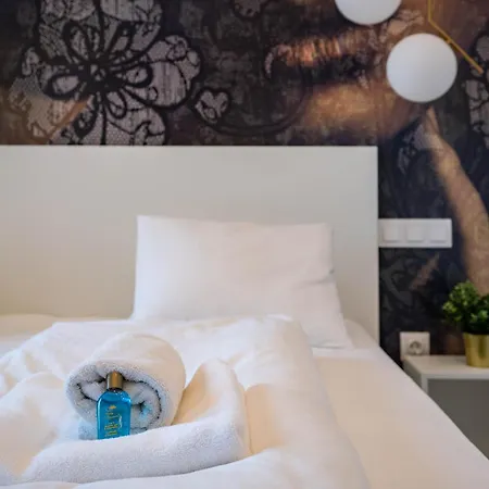 Free Parking Rooftop 4ppl Apartment Budapest