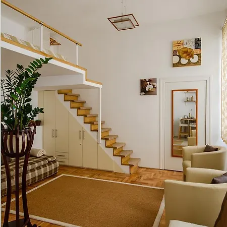 Apartment Pearl In The City