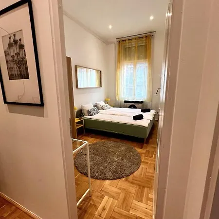 Double Treat By Nw Budapest