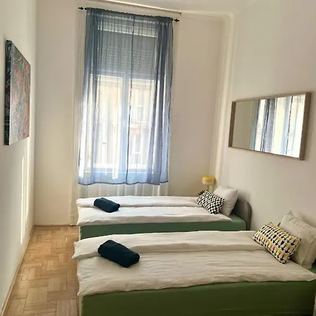 Apartment Double Treat By Nw