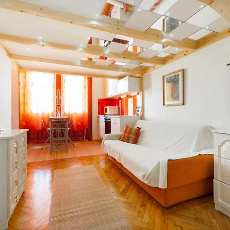 Magic Nest Apartment *