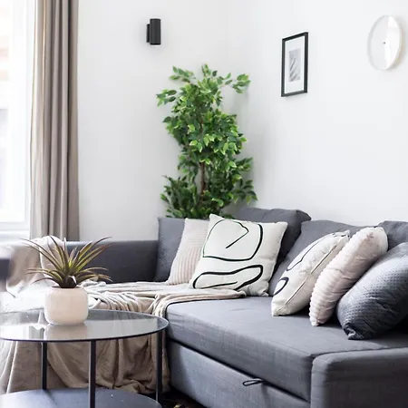 Charming & Cozy 1bedrm Apartment