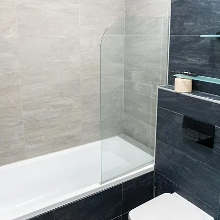 Waterfront Buda Hills Views&free Parking * Budapest