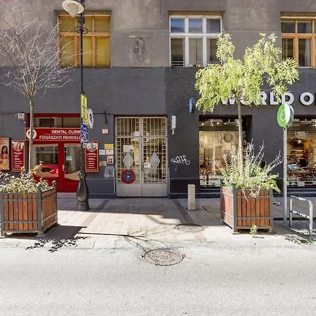 Dream In Budapest-steps To Budaeye &fashionst Apartment *