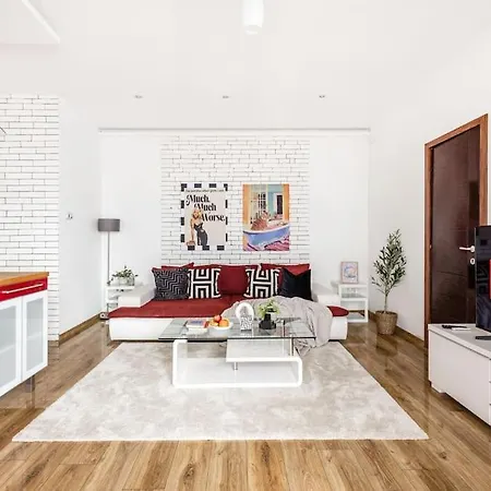 Relaxing Spacious Balcony Super Near Opera *