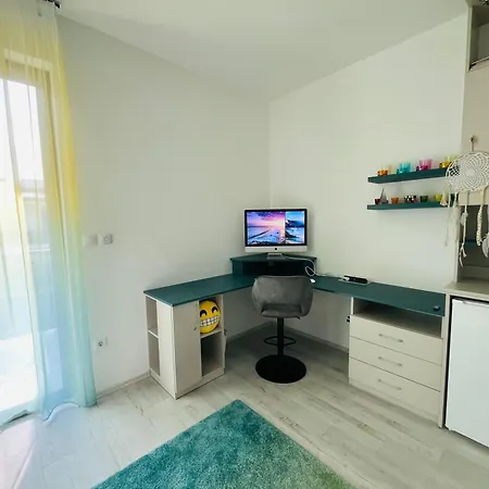 Luxury Penthouse W Garage - Centre * Budapest