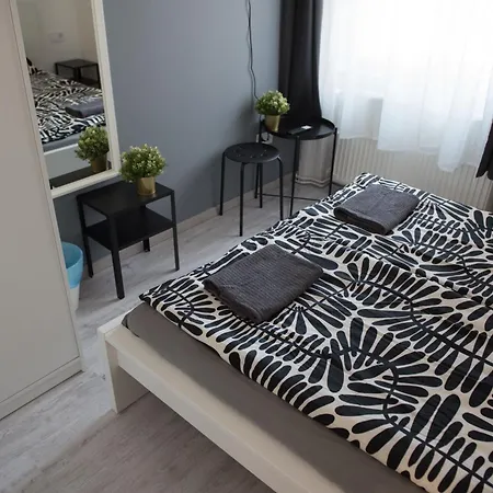 Apartman Downtown Sunrise *