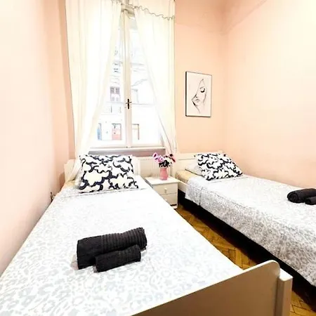 Apartment Y2 Central Station Central Flat *