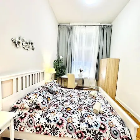 L5 Centre Elegancy With Ac * Budapest