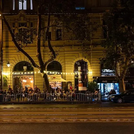 Cozy Family Friendly Bestlocation 90sqm * Budapest