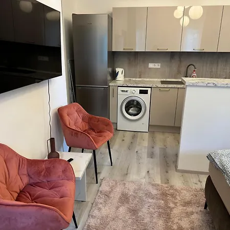 Apartman Suzannah By The Danube