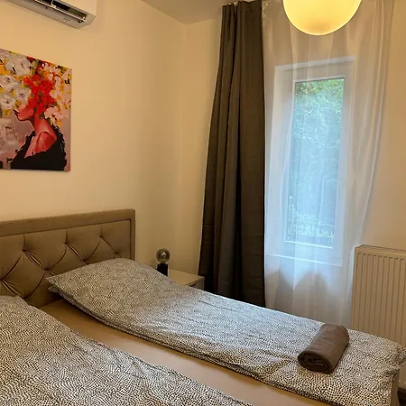 Suzannah By The Danube Apartman Budapest