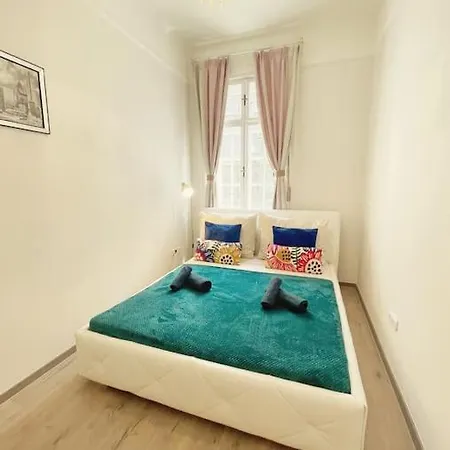 Apartman Y1 Central Station Central Flat Budapest