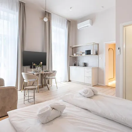 Apartment W30 - Wesselenyi Charming - Location By Bqa *