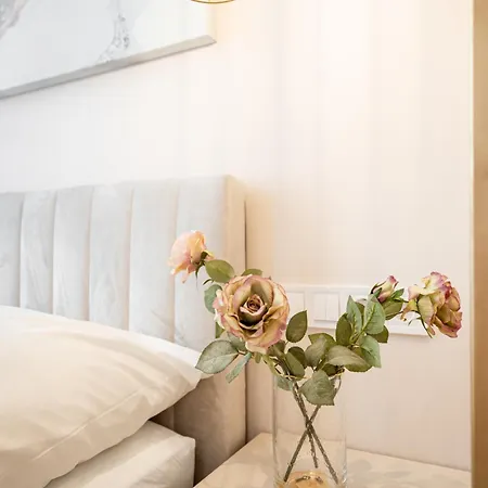W30 - Wesselenyi Charming - Location By Bqa Apartment *