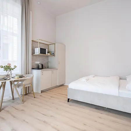 W30 - Wesselenyi Charming - Location By Bqa Budapest