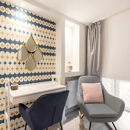 New! Treasure Box In The Heart Of Apartment