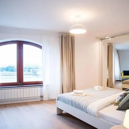 Two-storey Riverside Panorama * Budapest