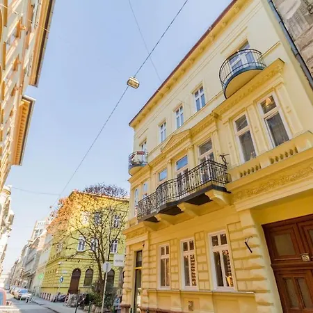 Sunny Bright, Centrally Located, Ac Balcony By Nw Budapest