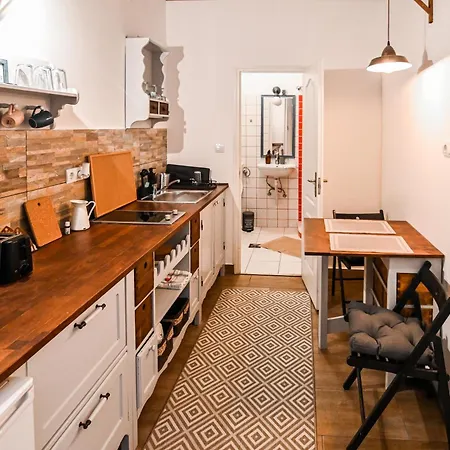 Acacia Downtown Apartment Budapest