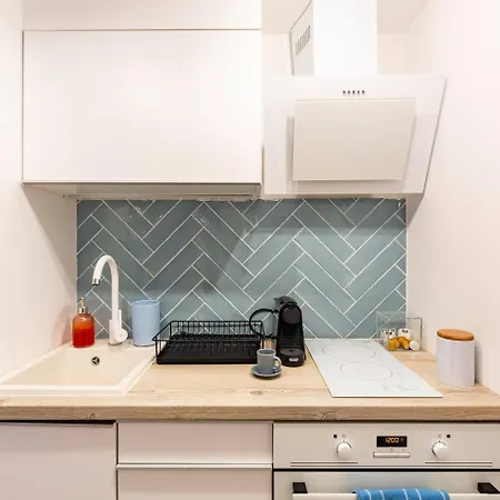 Apartment New! Central Location Flat By The Synagogue