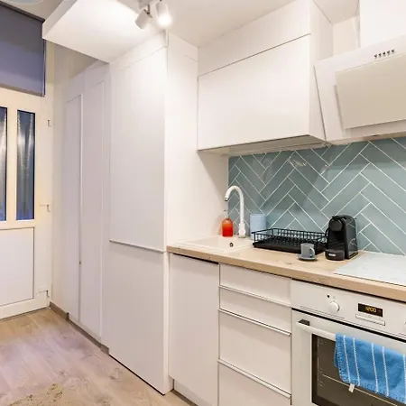 Apartment New! Central Location Flat By The Synagogue