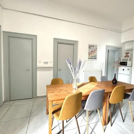 On In The Center 3 Br * Budapest