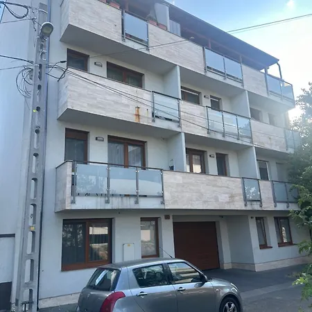 Koki Apartment