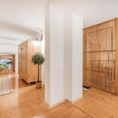 Wellness Wonderland Garden, Sauna, Jacuzzi In Cbd Apartment *