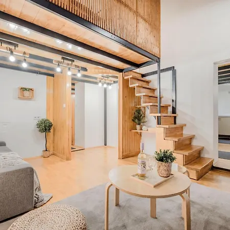 Wellness Wonderland Garden, Sauna, Jacuzzi In Cbd Apartment