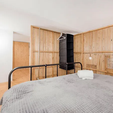 Apartment Wellness Wonderland Garden, Sauna, Jacuzzi In Cbd Budapest