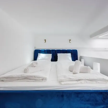 Modern Luxe Retreat Apartment Budapest