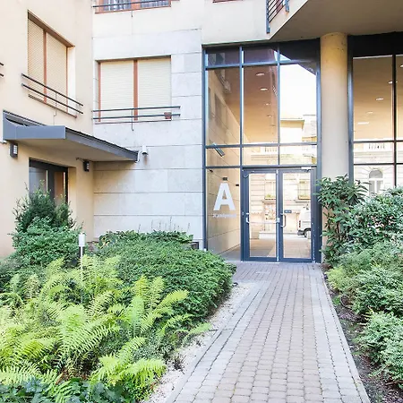 Apartment Corvin Gem2 With Parking Budapest