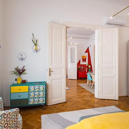 50 Shades Of Apartment Budapest