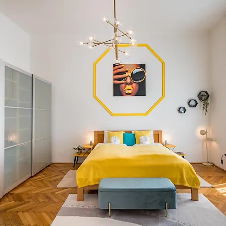 Apartment 50 Shades Of *